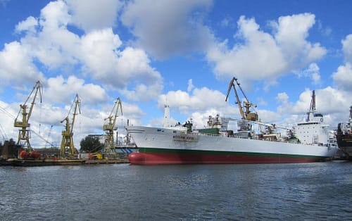 대한조선 주가, 상장 첫날 180% 폭등! 지금이 매수 기회일까?